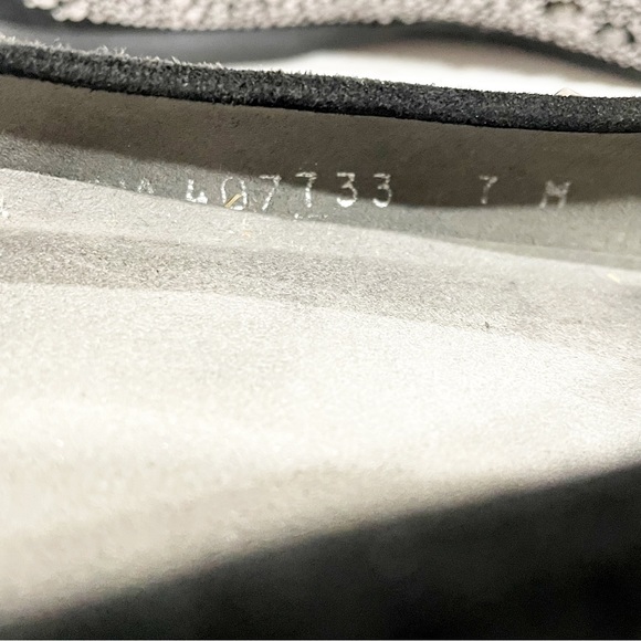 Stuart Weitzman Nubeads Flats Suede Black Studded 7 - Picture 10 of 11